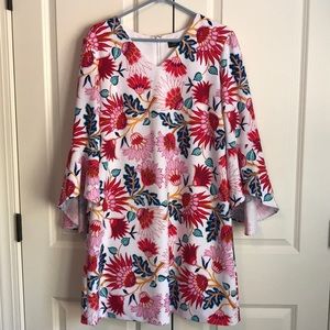 Beautiful Tahari tropical dress